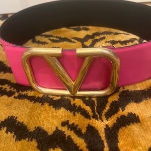 Valentino pink/black waist belt